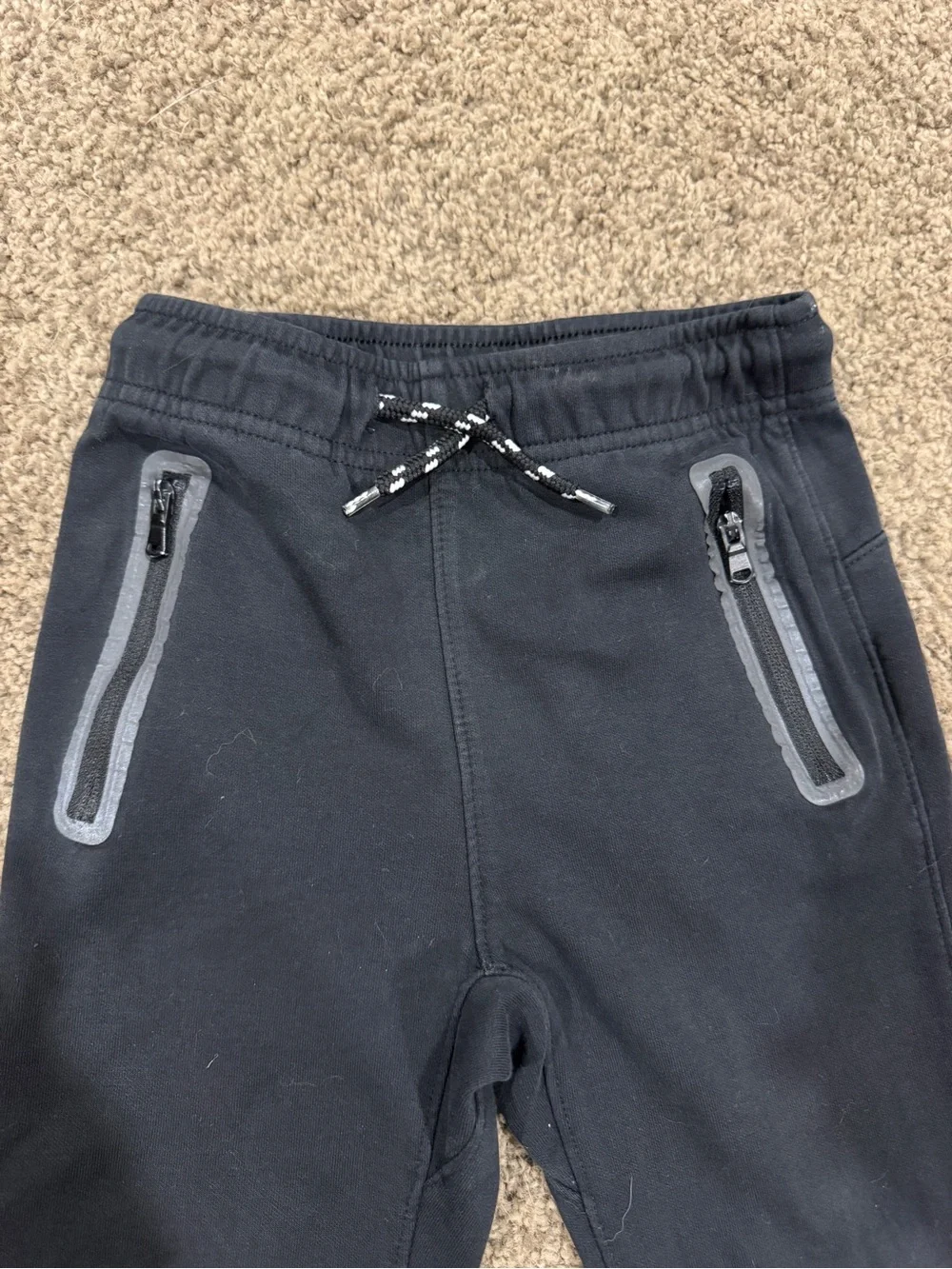 Kids 3T Old Navy—dynamic fleece—black joggers